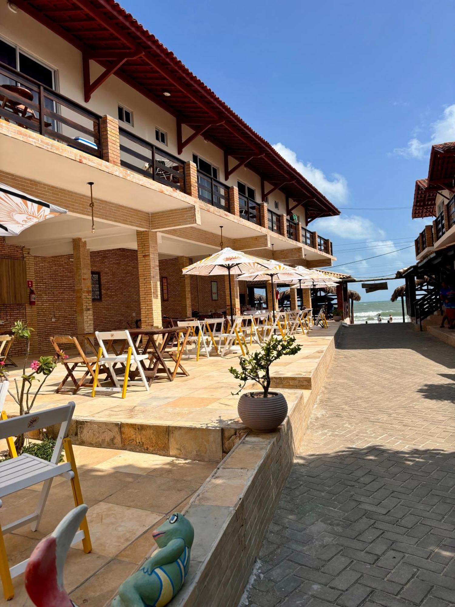 Pousada E Restaurante Altas Horas Beach Hotel Itapipoca Exterior photo